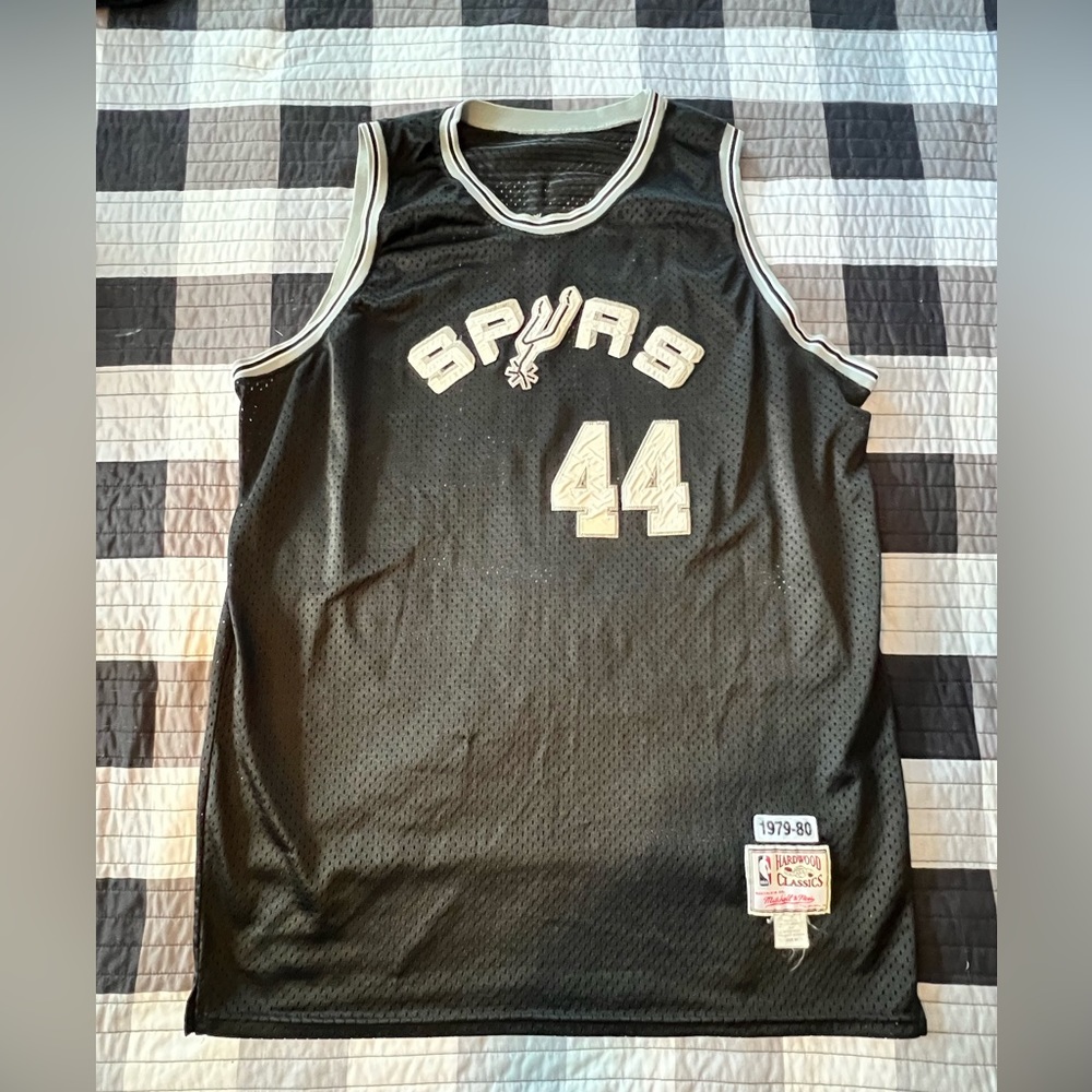Mitchell & Ness 1979 - 80 Spurs Gervin basketball jersey men’s size 58